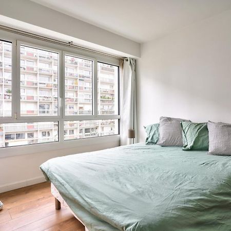 Guestready - Apt Confortable Avec Terrasse Au 18E Paris Dış mekan fotoğraf