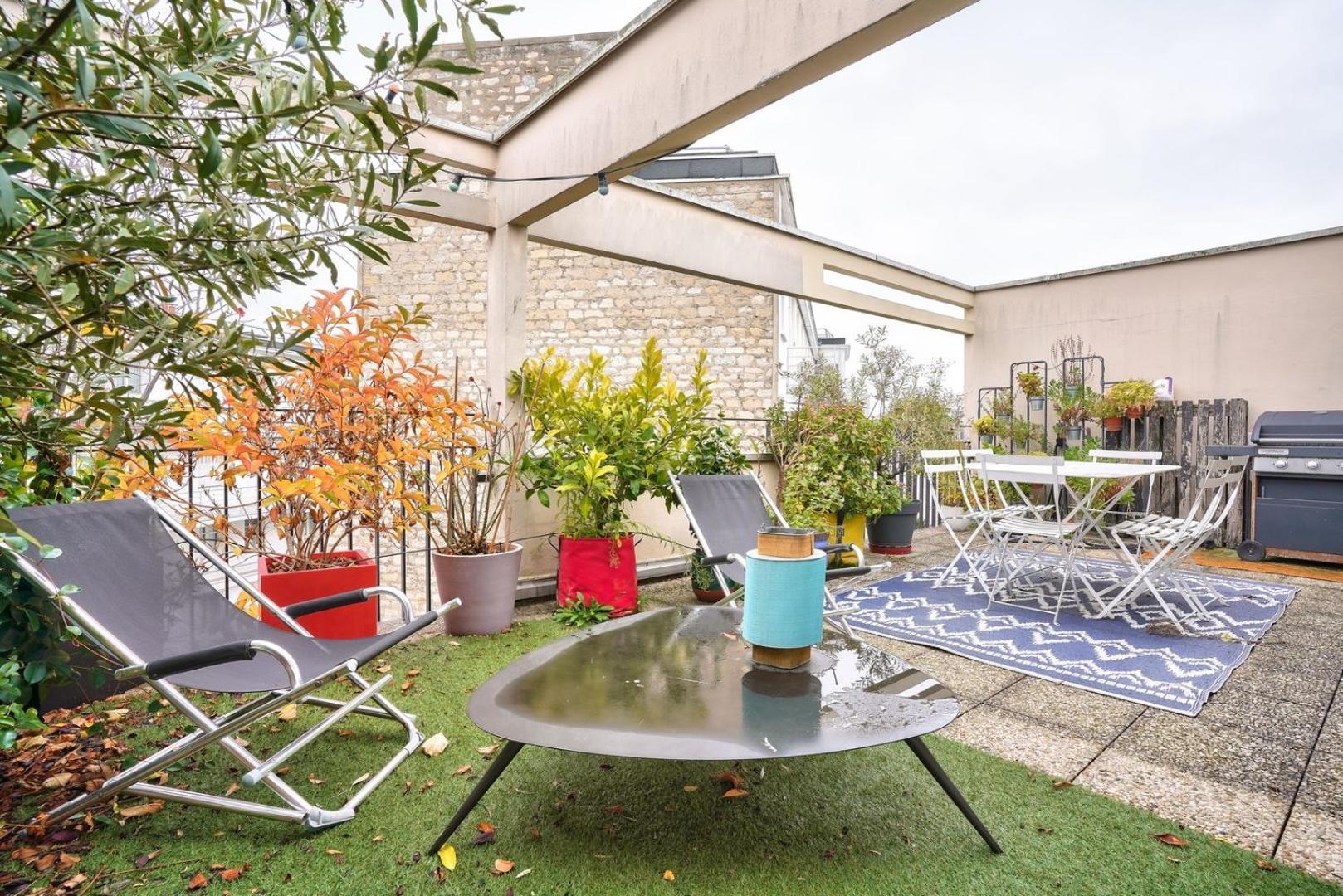 Guestready - Apt Confortable Avec Terrasse Au 18E Paris Dış mekan fotoğraf